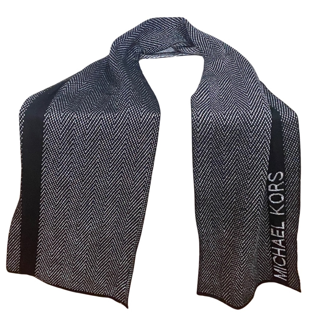 NWT MICHAEL KORS Scarf, Black/Silver/Metallic